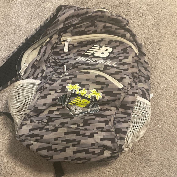 New Balance Backpack - Picture 1 of 2